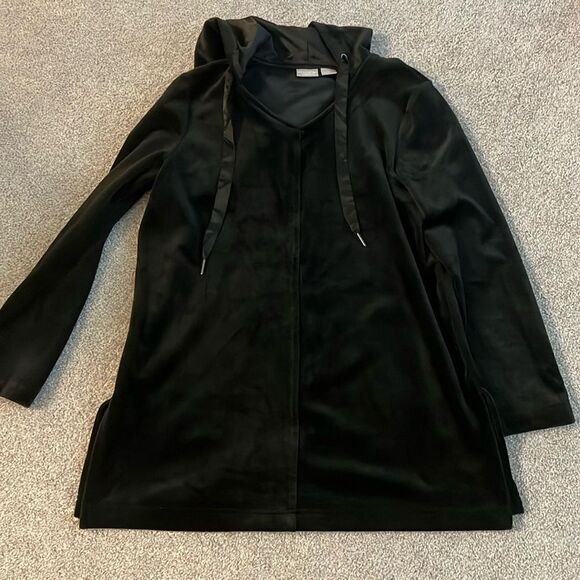 Chicos Zenergy Petite Velour Hooded Tunic - Picture 4 of 7